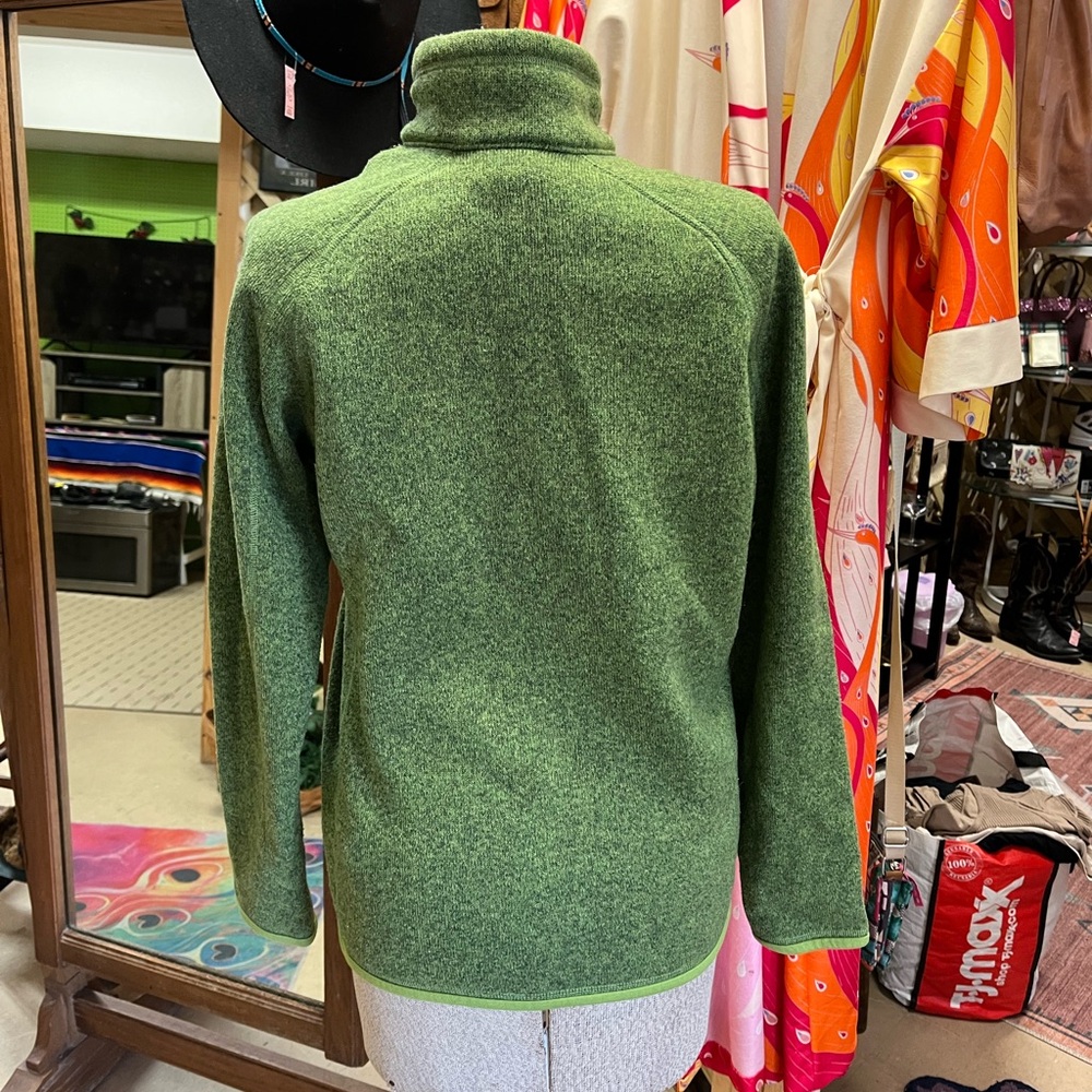 Patagonia Green Fleece Zip Up Sweater - Picture 3 of 4